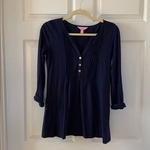 Lilly Pulitzer navy knit top, size XS